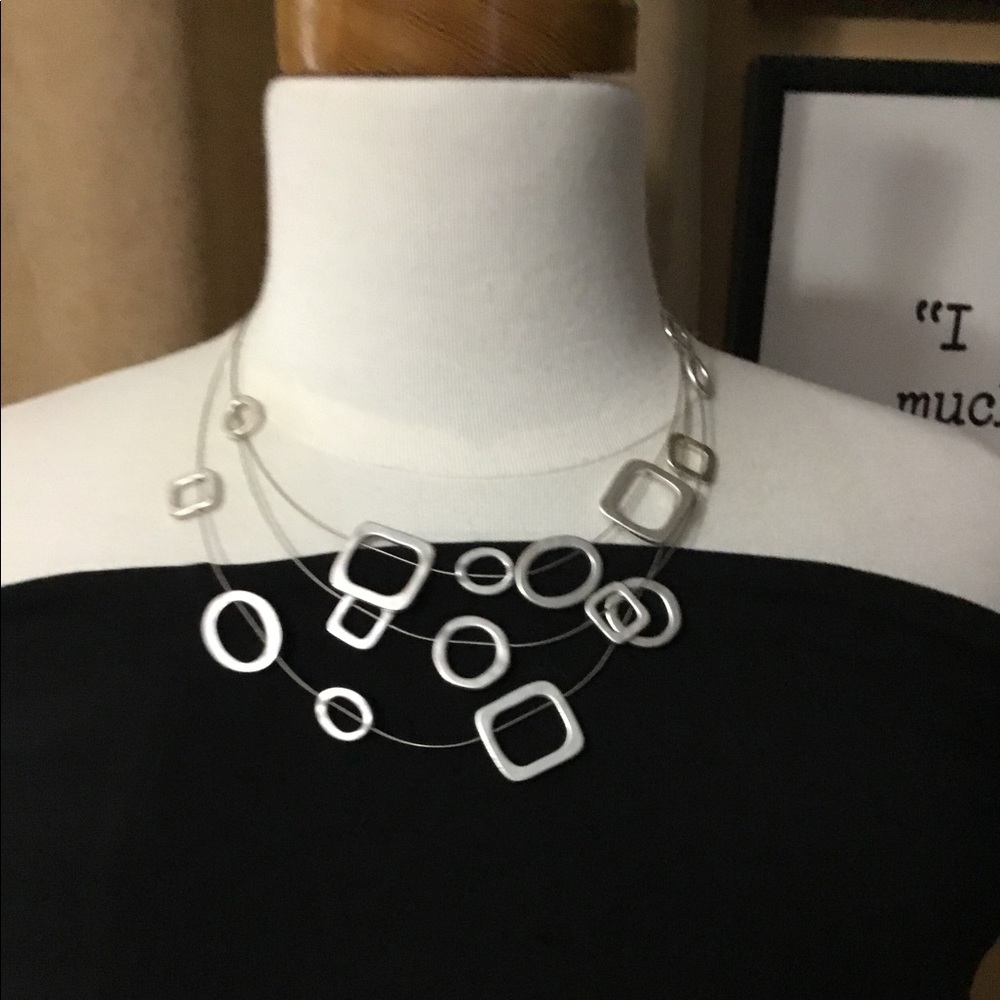 Geometrical silver necklace